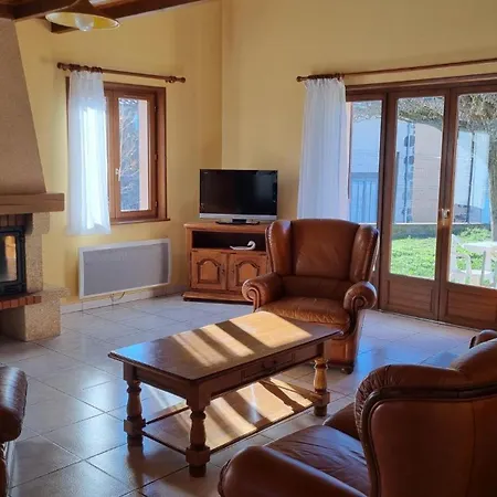 Les Mesanges - Jardin - Nature Holiday home Agnat